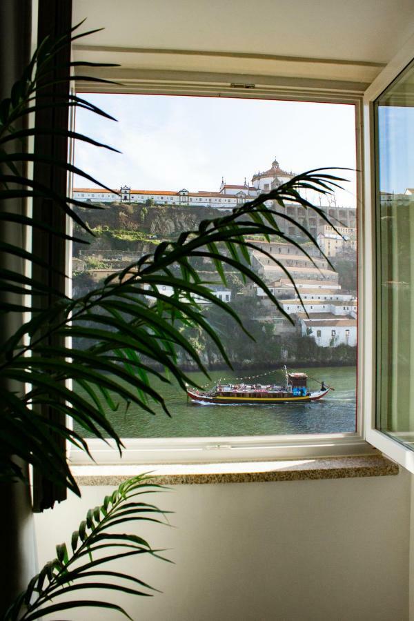 Red House By The River Appartement Porto Buitenkant foto