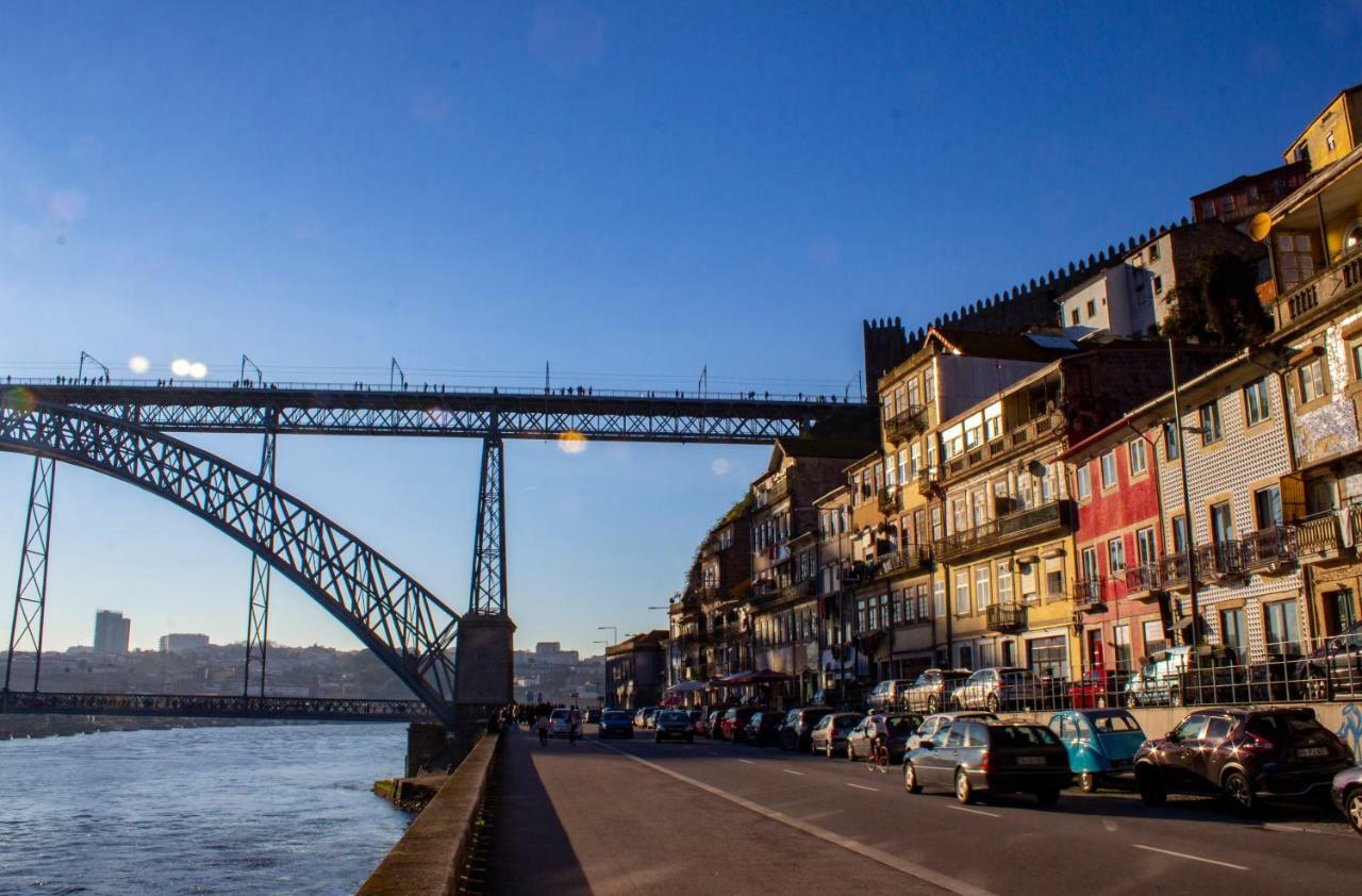 Red House By The River Appartement Porto Buitenkant foto